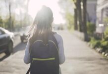 В Шымкенте ведутся поиски 3 пропавших девочек девочка