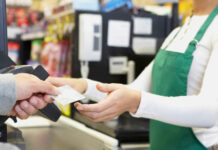 Шымкентцам заплатят по 1000 тенге за невыдачу чеков