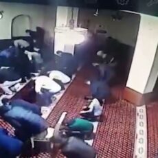 Пока все молятся. Мужчина в Шымкентской мечети совершил кражу