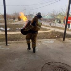 В одном из домов Шымкента загорелся газовый баллон