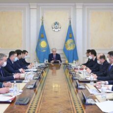 Президент Казахстана провел оперативное совещание Совбеза