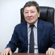 В акимате опровергли информацию о многомиллионных тратах на стряхивание снега Ергали Билисбеков