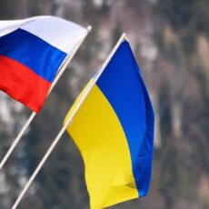 Начались переговоры России и Украины