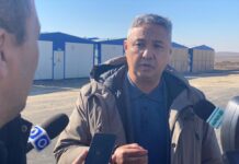 Мажилисмен Азат Перуашев про Елбасы