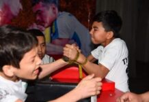 Туркестанские спортсмены выиграли 29 золотых медалей на Чемпионате РК армрестлинг