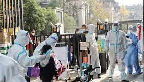 Шанхай закрывается на карантин из-за вспышки КВИ