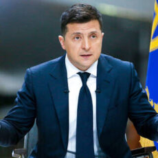 Всем оружие! Зеленский подписал новый закон