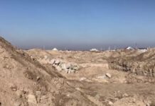 Жители Шардары потеряли покой из-за соседства с карьером