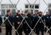 Молодого парня посадили на 5,5 лет из-за кражи золота