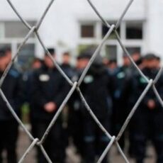 Молодого парня посадили на 5,5 лет из-за кражи золота