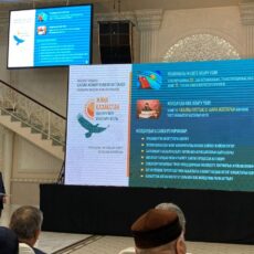 Мурат Айтенов встретился с населением Аль-Фарабийского района