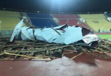 Полиция сделала заявление по ЧП с обрушением крыши в Шымкенте Обрушение кровли на стадионе им. Кажымукана