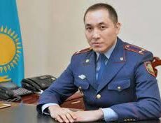 Обвиняемого в мошенничестве полицейского выпустили под залог