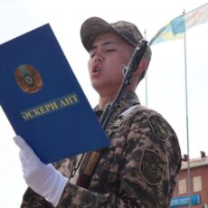 Солдаты приняли присягу в Шымкенте