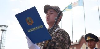 Солдаты приняли присягу в Шымкенте