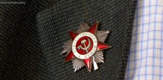 Праздновать День Победы никто не запрещал