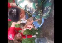 Малыша вытащили из 4-метровой выгребной ямы в Туркестанской области