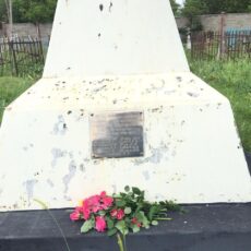Заброшенный памятник ветеранам ВОВ нашли в Сайрамском районе
