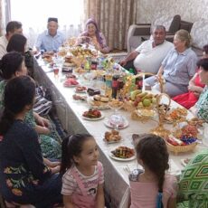 Как живется узбекам в Шымкенте