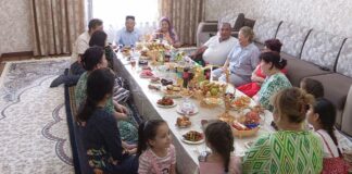 Как живется узбекам в Шымкенте