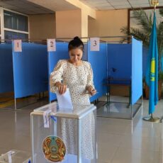 «Мы все ждем перемен», — депутат городского маслихата