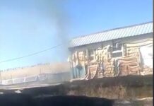 Пенсионерку спас из пожара полицейский в Туркестанской области