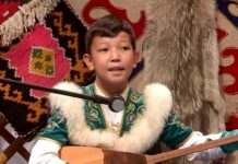 В Шымкенте юные поэты-острословы состязались в мастерстве