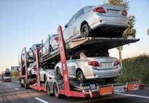 Серая схема ввоза автомашин выявлена специалистами госдоходов машины