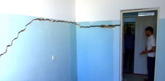 Школа в Сайрамском районе покрылась трещинами, в которых помещается ладонь