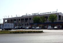 Пассажиры жалуются на отсутствие условий на ЖД вокзале Шымкента