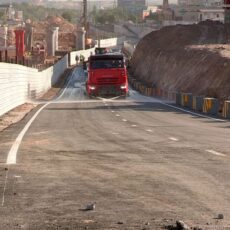 «Качество хорошее»:Главный транспортник Шымкента протестировал новую развязку