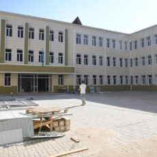 Готовность школ к новому учебному году проверил аким Шымкента