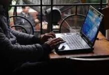 Шымкентца наказали за распространение экстремистских материалов