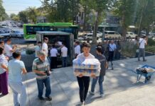 Шымкентцы активно собирают гумпомощь для пострадавших в Костанайской области