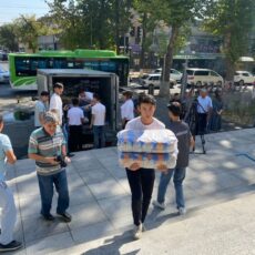 Шымкентцы активно собирают гумпомощь для пострадавших в Костанайской области