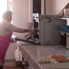 Выпускница «Бастау» превратила хобби в прибыльный бизнес