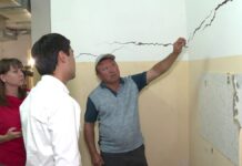 Огромными трещинами покрылась школа в Туркестанской области