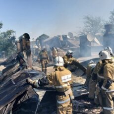 Погорельцы в Шымкенте боятся остаться на улице осенью