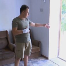 «Начал бить по голове топором»: ссора предпринимателей переросла в мордобой