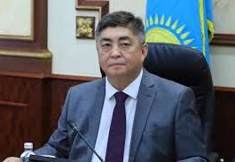 Саян Ахметжанов