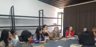 Сплотиться и трудиться ради построения светлого будущего