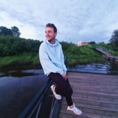 «Ойбой» и «шаверма»: Как россияне в Шымкенте знакомятся с Казахстаном