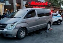 В Шымкенте спасли водителя, которому внезапно стало плохо за рулем