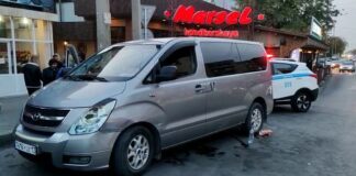 В Шымкенте спасли водителя, которому внезапно стало плохо за рулем