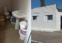 Урну с гербом установили в одной из сельских школ