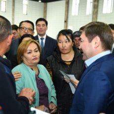 Как проходят встречи акима с населением