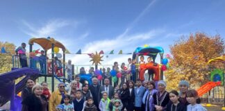 Ко Дню Республики в Шымкенте открыли детские площадки