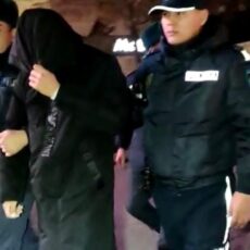 Парень пытался спрыгнуть с моста в Шымкенте