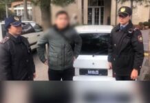 У шымкентца на авто вместо госномера красовалась надпись «МВД»