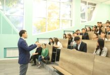 ВУЗы РК переходят на новые стандарты обучения по искусственному интеллекту студенты